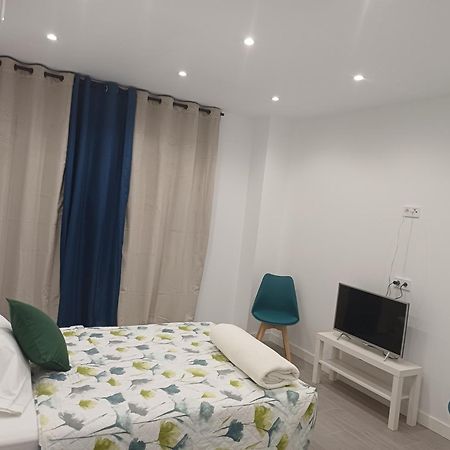 Estudios Nuevos Madrid Centro Екстериор снимка