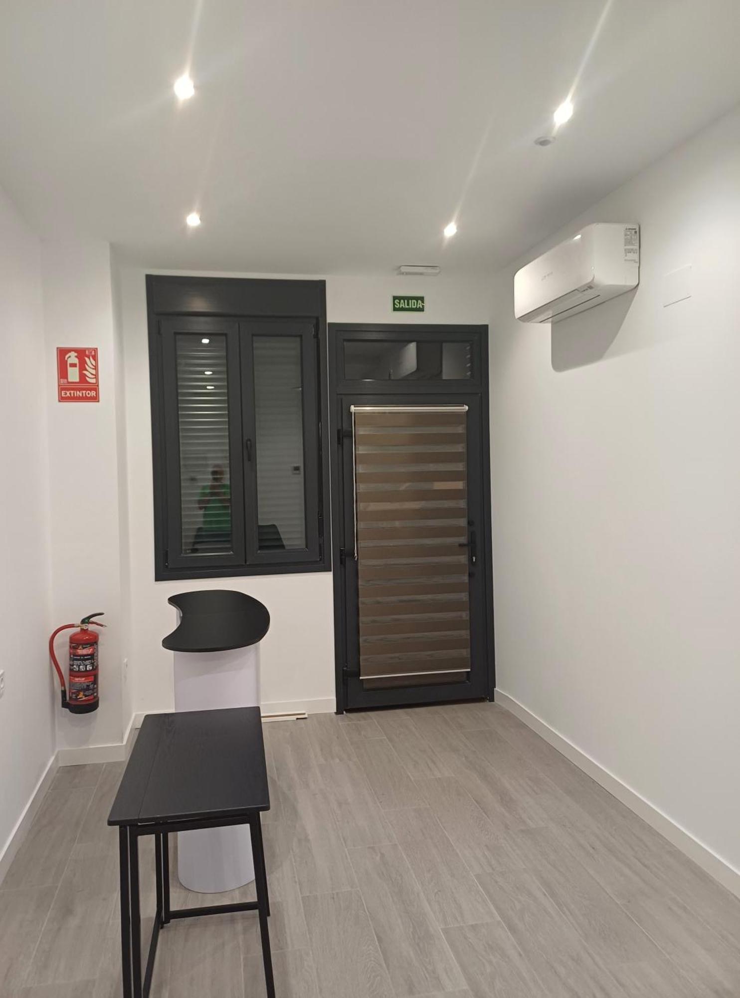 Estudios Nuevos Madrid Centro Екстериор снимка