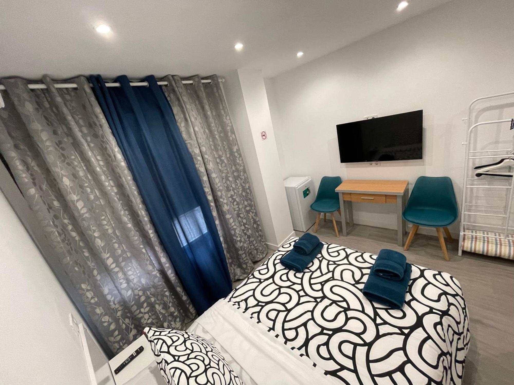 Estudios Nuevos Madrid Centro Екстериор снимка